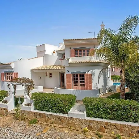 Sleeps 8 With Pool And Air Con Βίλα