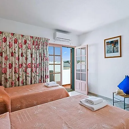 Sleeps 8 With Pool And Air Con Βίλα Βιλαμούρα
